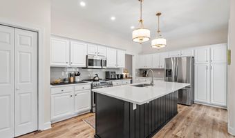 7 Holbrook Dr, Beaufort, SC 29902