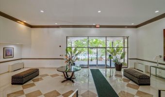 5301 WESTBARD Cir 328, Bethesda, MD 20816