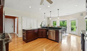 926 Phaeton Way, Auburn, IN 46706