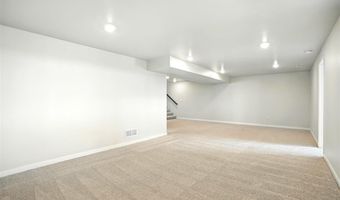 2203 Oak Terrace Ave, North Liberty, IA 52317