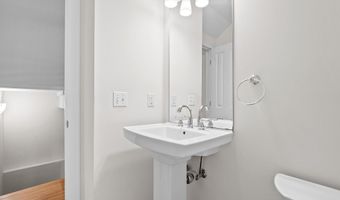 922 Catherine St, Ann Arbor, MI 48104