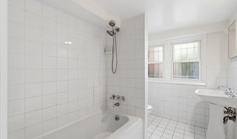 4421 VOLTA Pl NW, Washington, DC 20007
