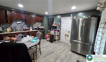 909 N 6th St, Allentown, PA 18102