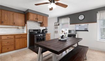 7 Allen Ave, North Providence, RI 02911