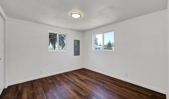 2665 E St, Springfield, OR 97477