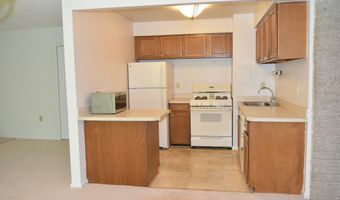 4360 IVYMOUNT Ct 32, Annandale, VA 22003