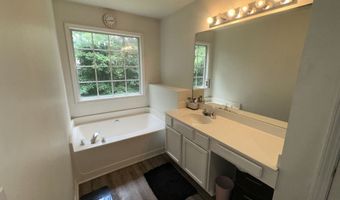 1017 Willow Crest Lndg, Austell, GA 30168