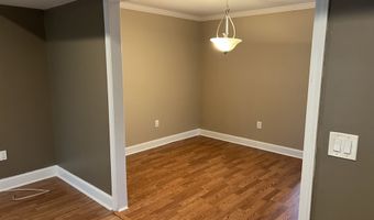 93 Park Ave 1505, Danbury, CT 06810