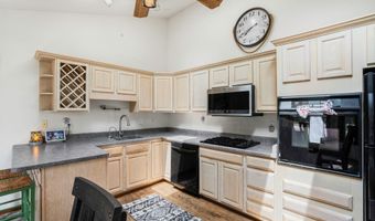 1801 W Cheyenne Ct, Polk City, IA 50226