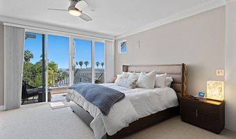 834 S Cedros, Solana Beach, CA 92075