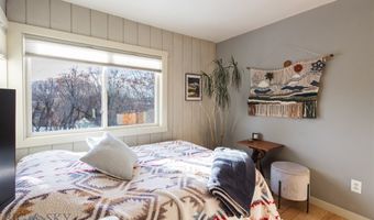 1232 N 8th Ave, Bozeman, MT 59715