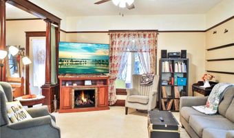 609 Oak Ln, Albert Lea, MN 56007