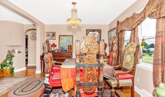 15 MAPLE Ave, Boonsboro, MD 21713