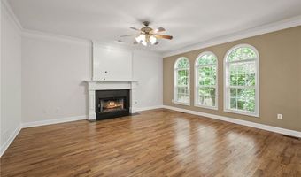 10950 Kimball Crest Dr, Alpharetta, GA 30022