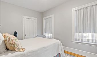 88 Burton St, Bristol, RI 02809