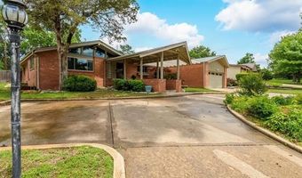 2310 Skyline Dr, Bartlesville, OK 74006