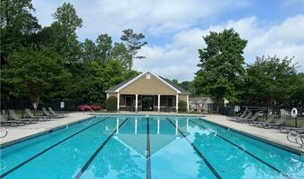 544 Oakside Pl, Acworth, GA 30102
