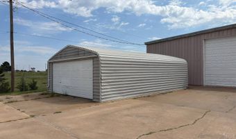 904 Westlakes Dr, Alva, OK 73717