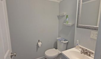 613 Skyline Dr, Batesburg Leesville, SC 29070