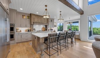 32667 Westwood Ln, Adel, IA 50003