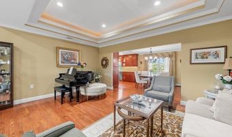 77 Shore Rd, Amityville, NY 11701