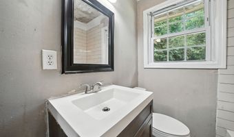 1576 S Gordon Rd, Austell, GA 30168