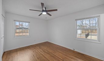 7293 County Home Rd, Ayden, NC 28513