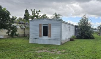 1345 Barefoot Cir, Barefoot Bay, FL 32976