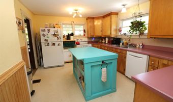 12 Benoit Dr, Barre, VT 05641