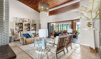 427 Glenbrook Dr, Atlantis, FL 33462