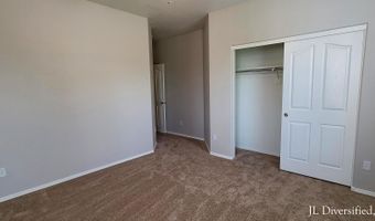 6895 S AMETHYST Dr, Chandler, AZ 85249