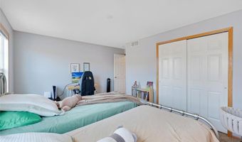 15300 Flower Way, Apple Valley, MN 55124