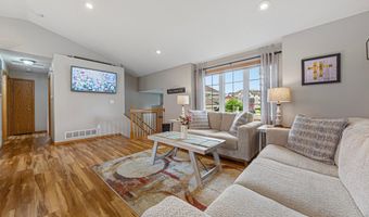 1006 24th Ave NW, Austin, MN 55912