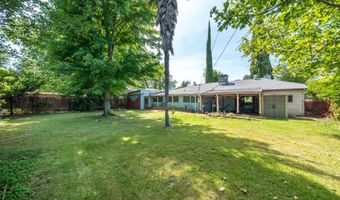 19451 Hill St, Anderson, CA 96007