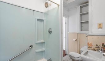 63 Lincoln Ave, Cranston, RI 02920