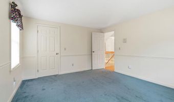 95 Hitching Post Ln, Bedford, NH 03110