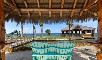140 Bay Hbr, Aransas Pass, TX 78336