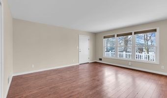 404 9th Ave Upper, Belmar, NJ 07719