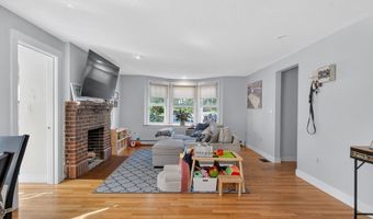 135 Russett Rd 1, Boston, MA 02132