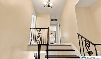 2151 W Fairview St, Allentown, PA 18104