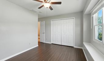 806 Deer Ridge Xing, Auburn, IN 46706