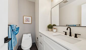 1026 Trellis Ln, Alameda, CA 94502