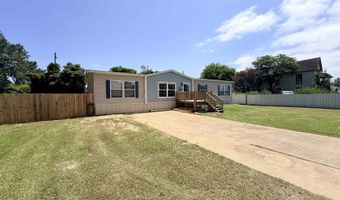 560 N 2nd St, Ashdown, AR 71822