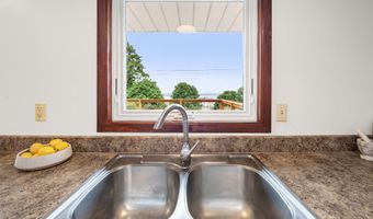410 Pleasant Ave, Astoria, OR 97103