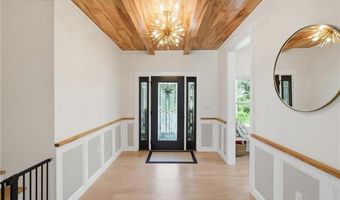 1264 Central Ave, Johnston, RI 02919