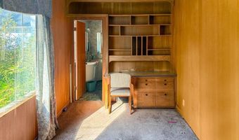 415 Elwell St, Alma, MI 48801