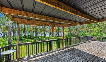 3450 Snow Farm Ln, Allegan, MI 49010