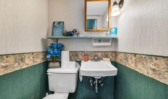 112-114 Main St, Colebrook, NH 03576