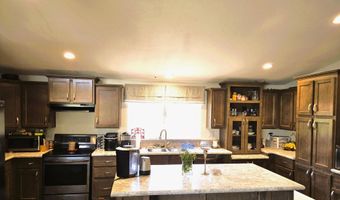 20435 E Wagon Wheel Cir, Black Canyon City, AZ 85324