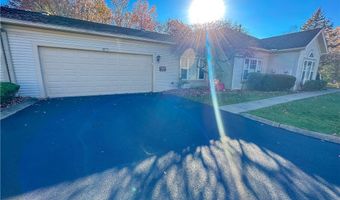 128 Wilcox Rd, Austintown, OH 44515